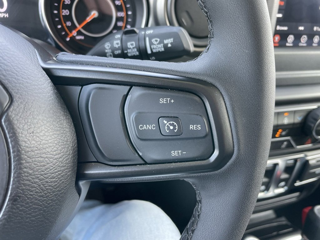 Used 2023 Jeep Wrangler Sport S image 20