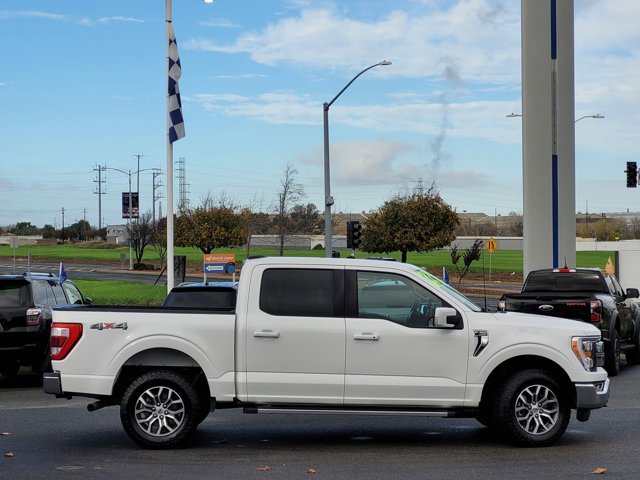 Certified 2022 Ford F150 Lariat w/ Equipment Group 501A Mid image 3