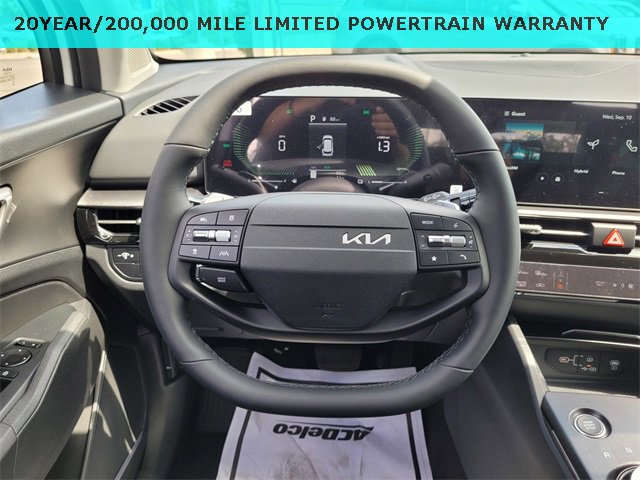 New 2026 Kia Sportage LX image 12