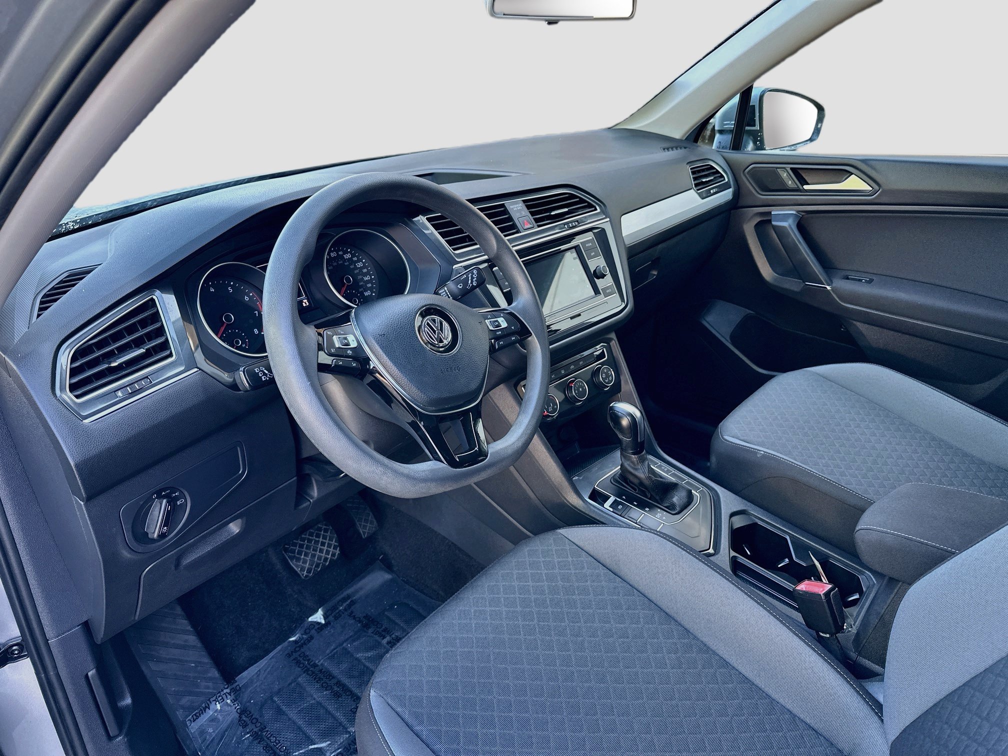 Used 2020 Volkswagen Tiguan S FWD image 7