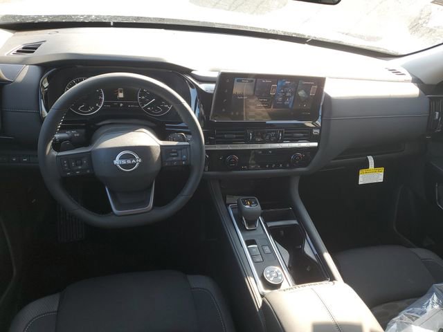 New 2026 Nissan Pathfinder SV image 11