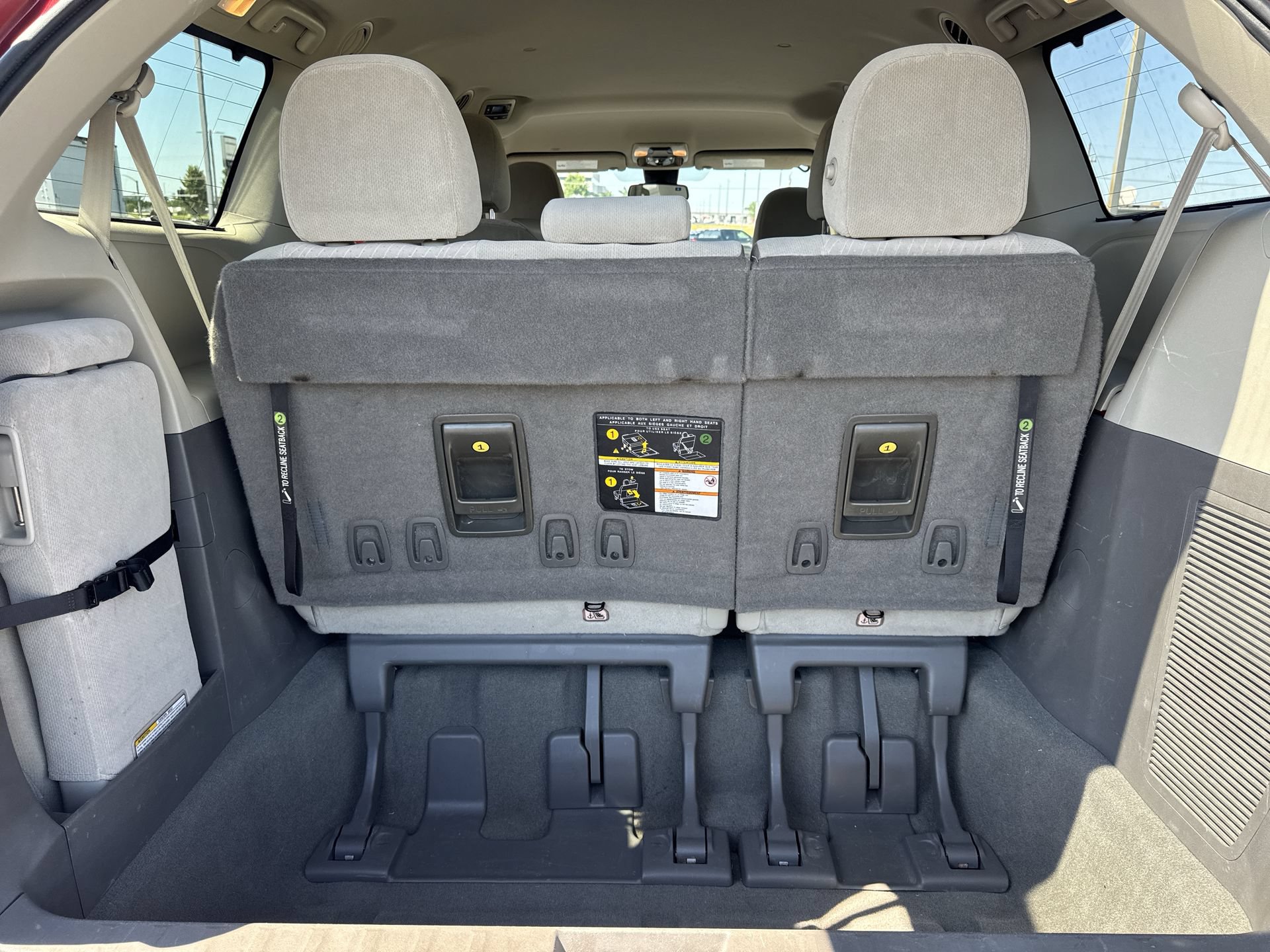 Used 2020 Toyota Sienna LE FWD image 24