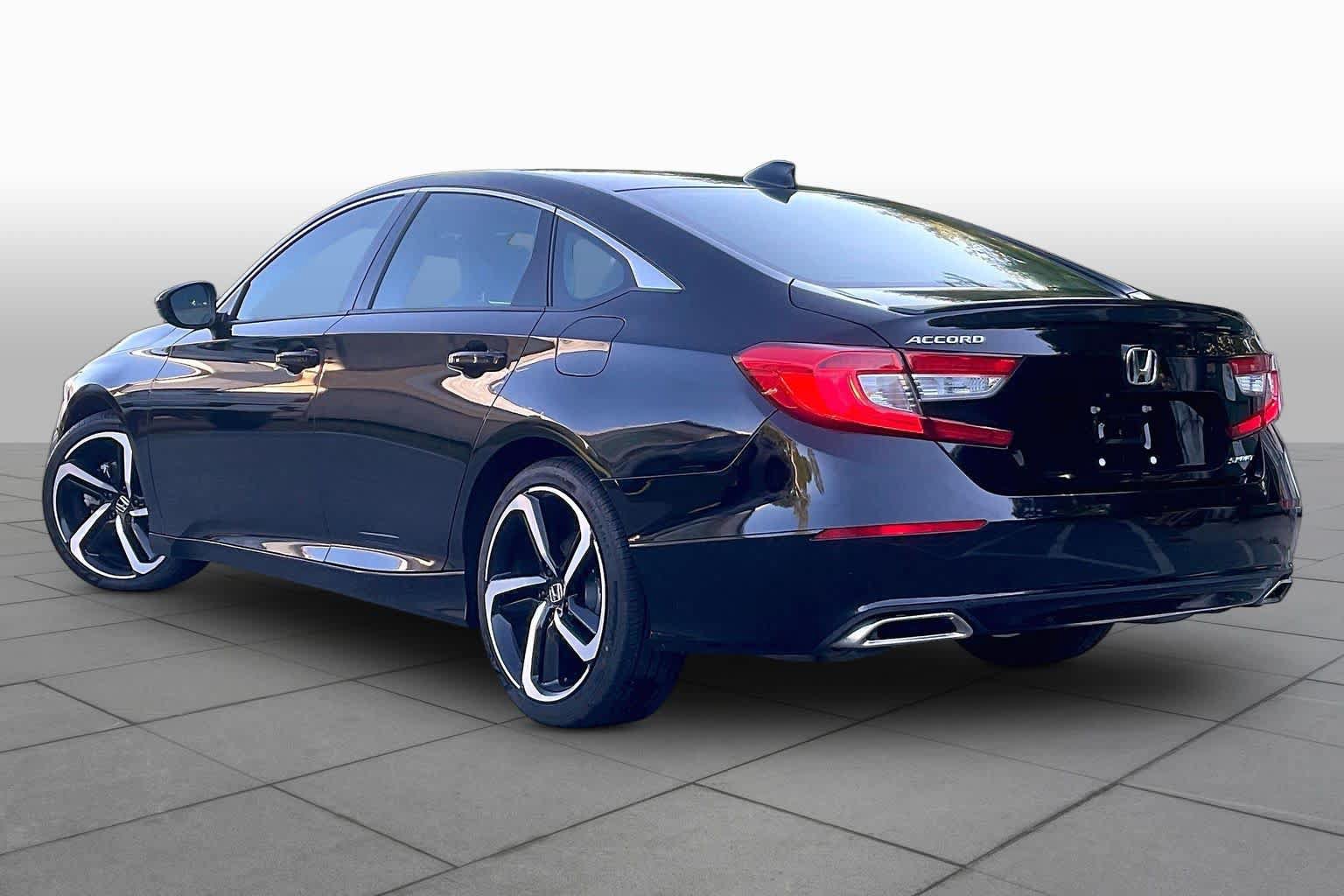 Used 2020 Honda Accord Sport image 11
