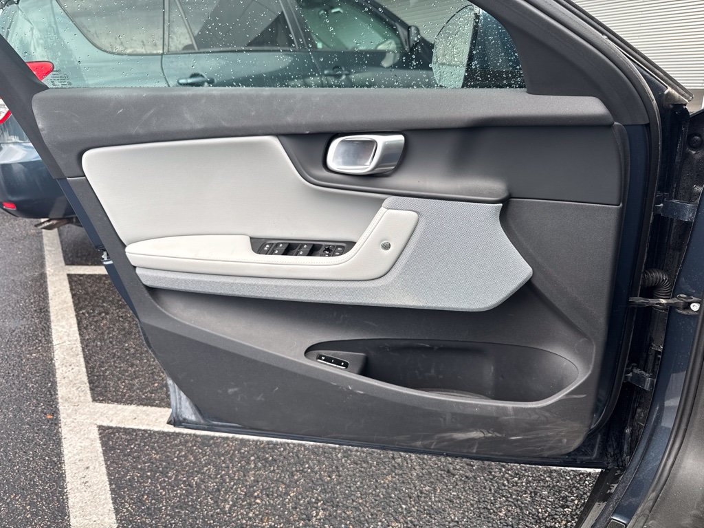 Used 2024 Polestar Polestar 2 AWD/4WD image 8