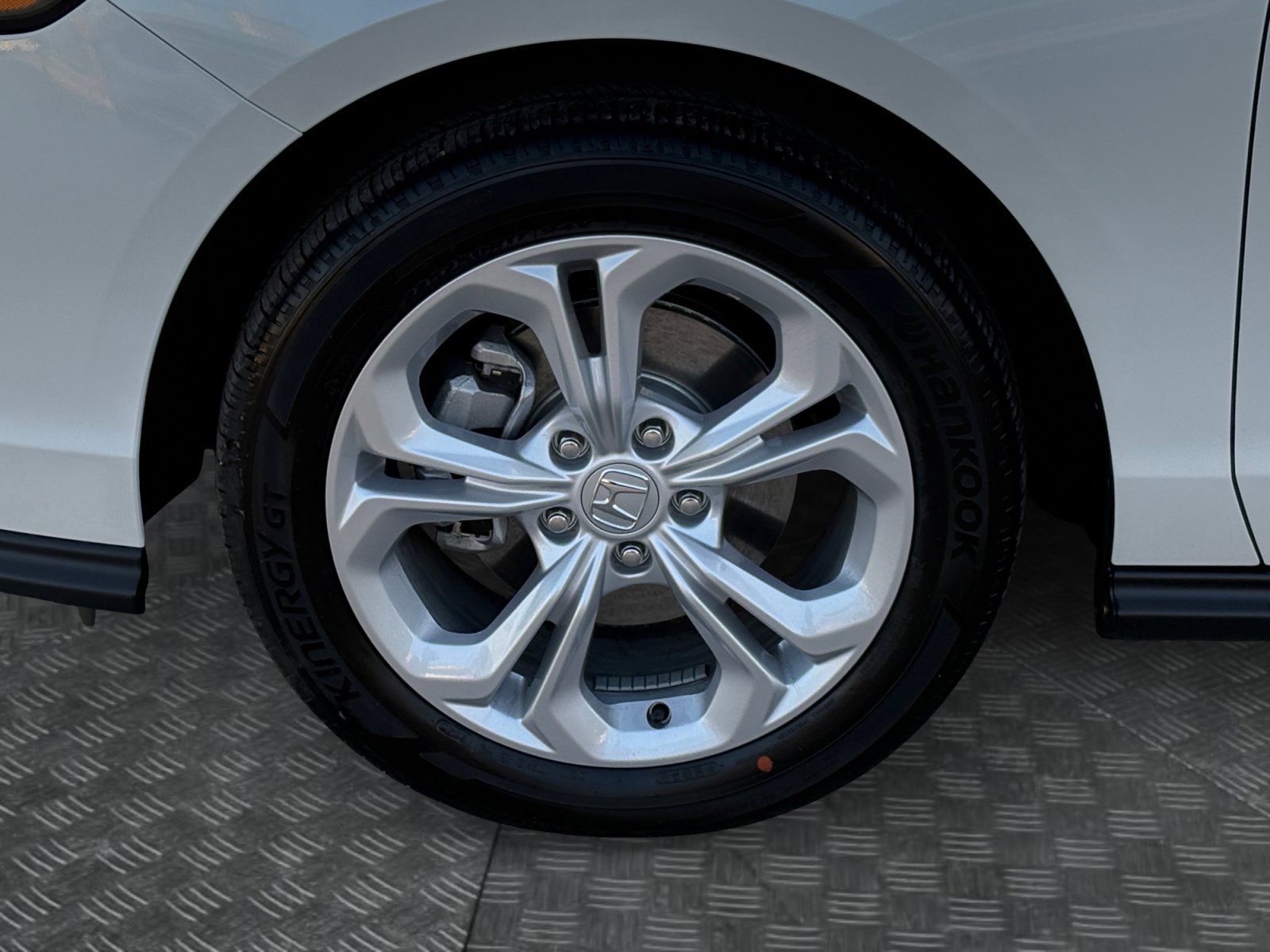 New 2026 Honda Accord LX image 9