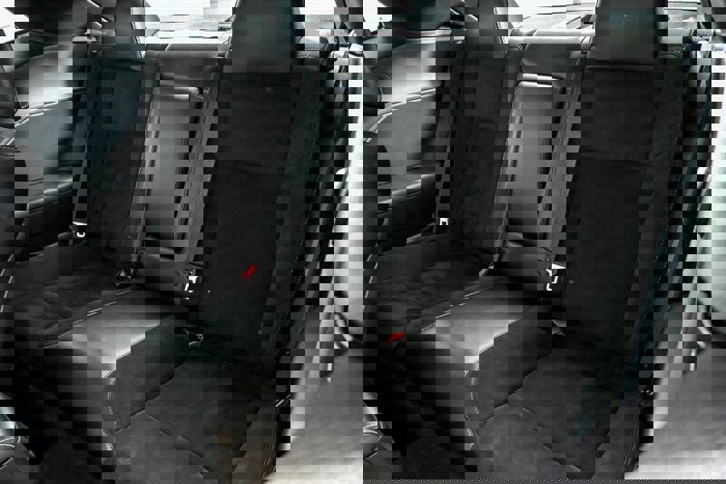 Used 2016 Dodge Challenger R/T Scat Pack w/ Leather Interior Group image 20