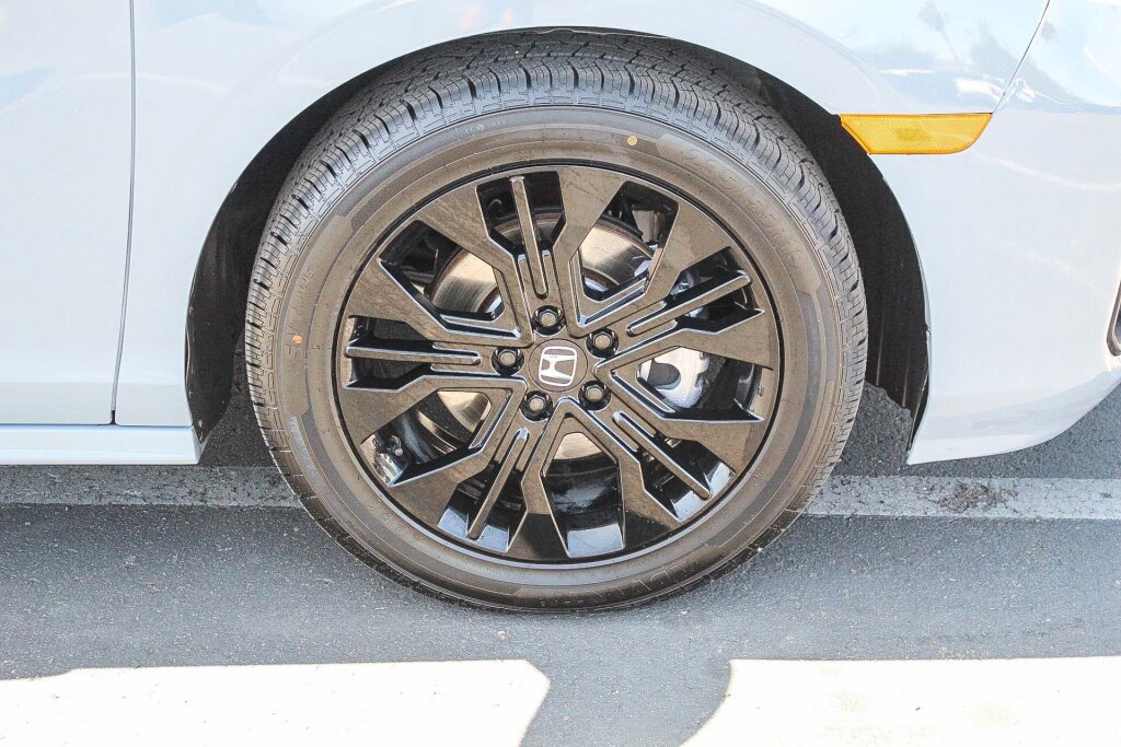 Used 2025 Honda Odyssey Sport-L image 32