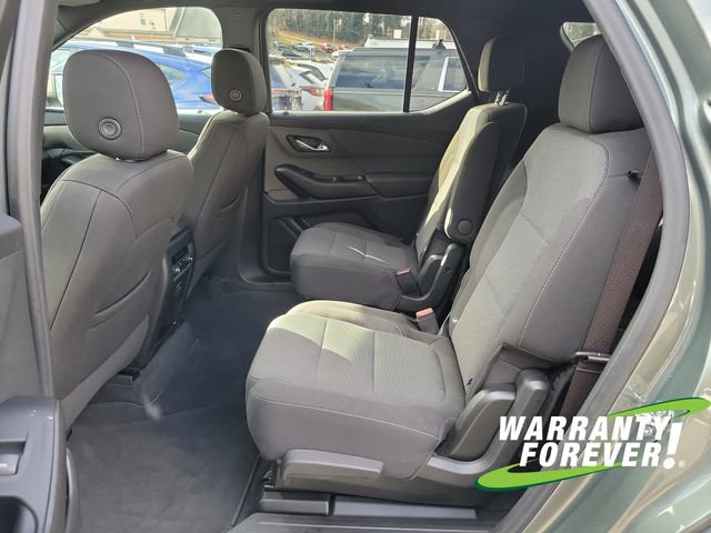 Used 2023 Chevrolet Traverse LT w/ Rear Camera Mirror Package image 15