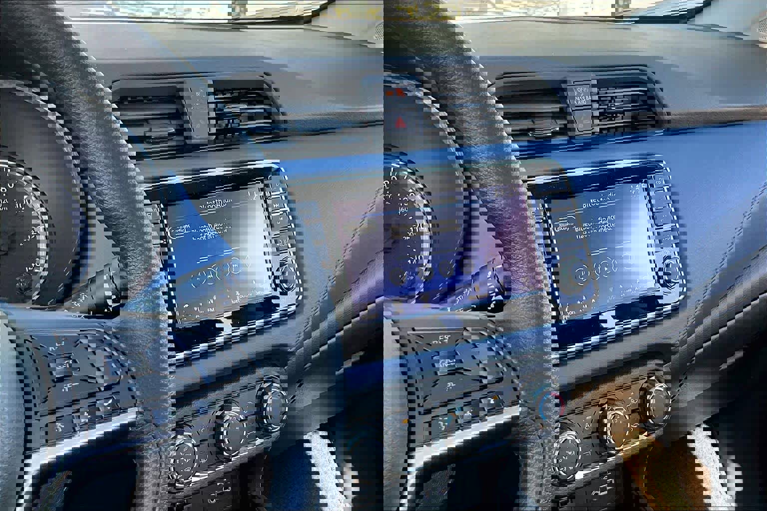 New 2025 Nissan Versa SV w/ Trunk Package image 6