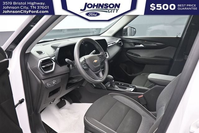 Used 2024 Chevrolet TrailBlazer LS w/ LS Convenience Package AWD/4WD image 15