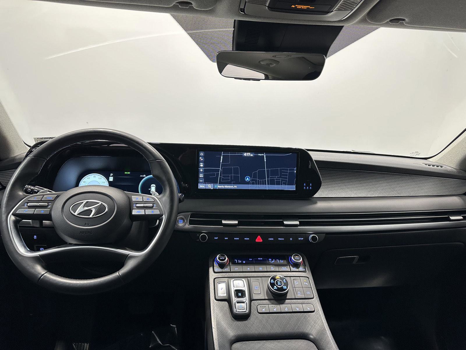 Used 2023 Hyundai Palisade Limited image 24