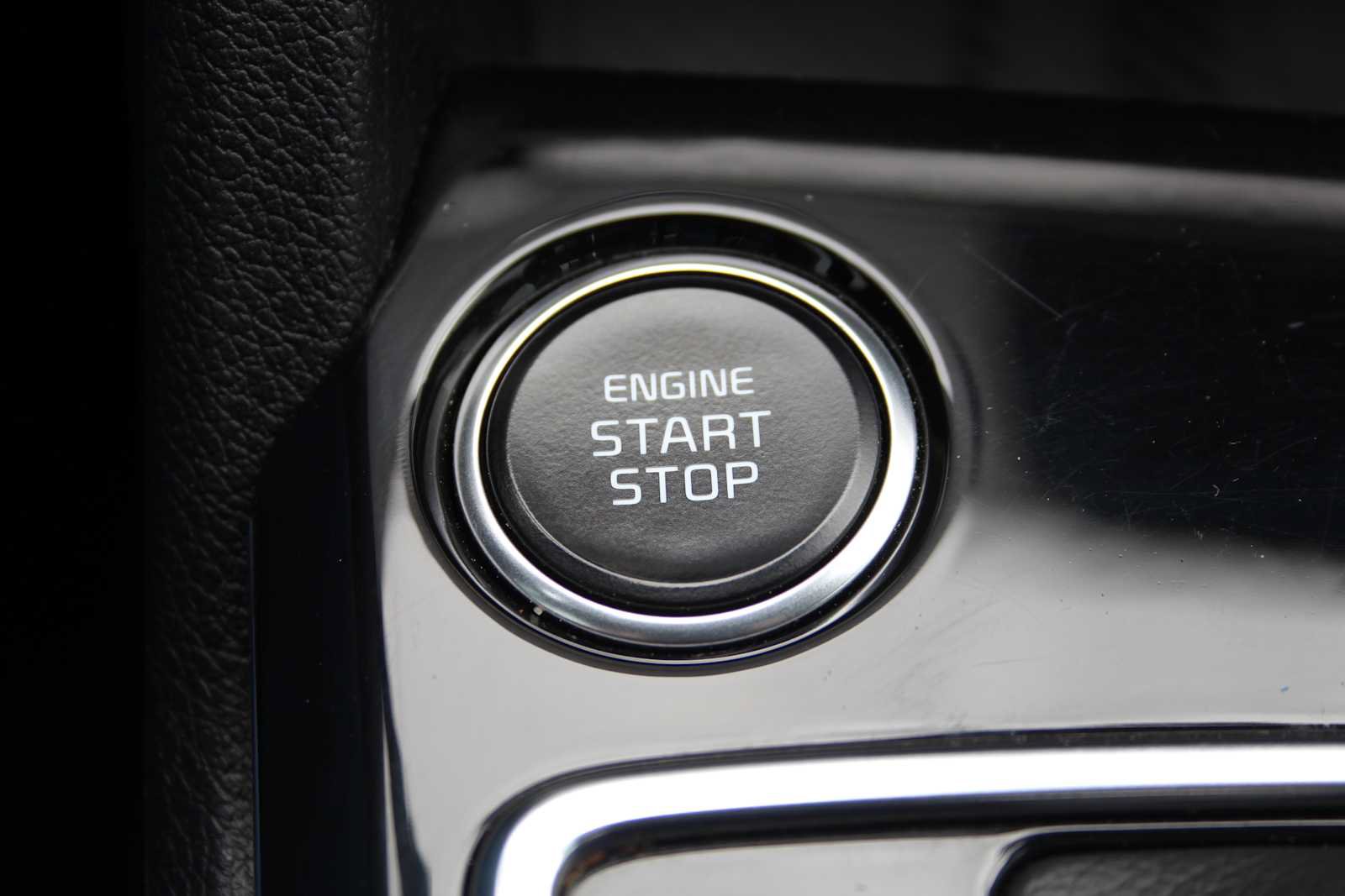 Used 2023 Kia Sportage X-Line w/ X-Line Premium Package AWD/4WD image 40