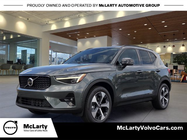 New 2026 Volvo XC40 B5 Plus w/ Protection Package Premier AWD/4WD 360° Tour