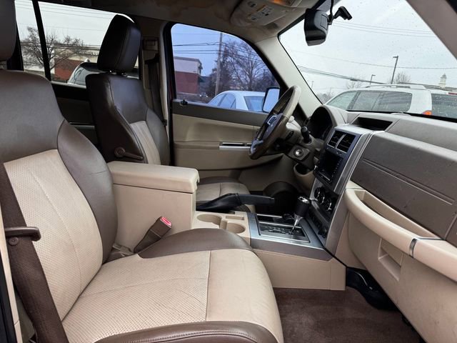 Used 2008 Jeep Liberty Limited w/ Premium Group II image 17