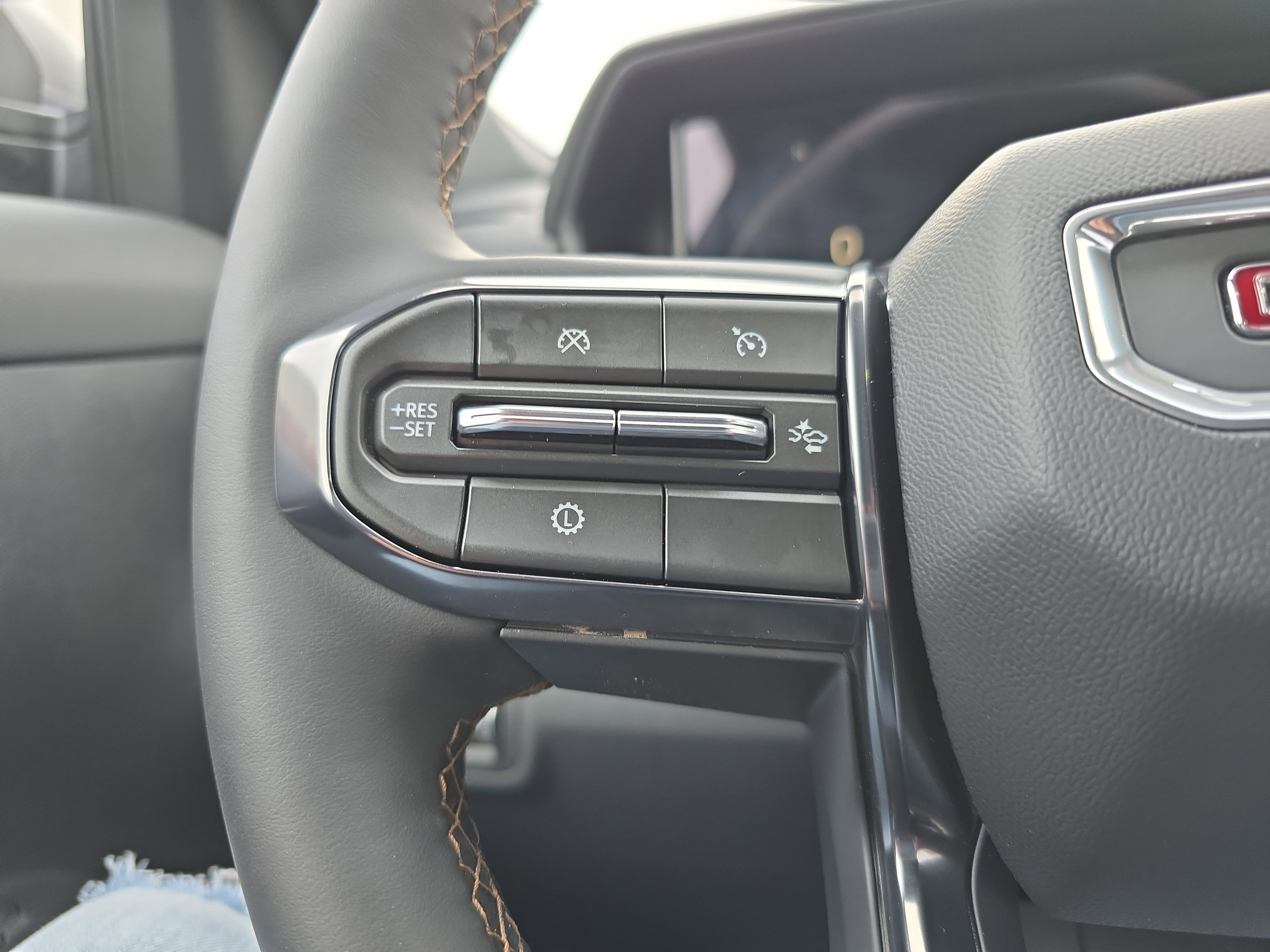 New 2026 GMC Terrain AT4 w/ LPO, Floor Liner Package image 22