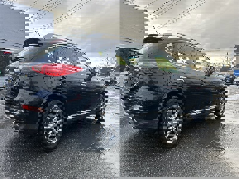 Used 2017 INFINITI QX50 Journey w/ Premium Package image 4