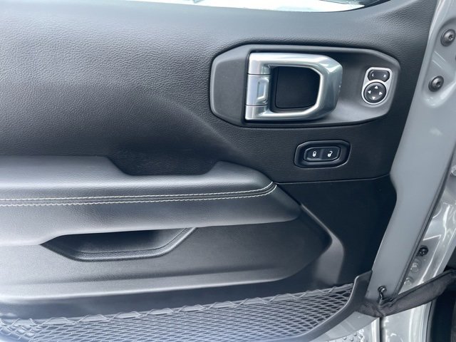 Used 2022 Jeep Wrangler Unlimited Sahara image 18