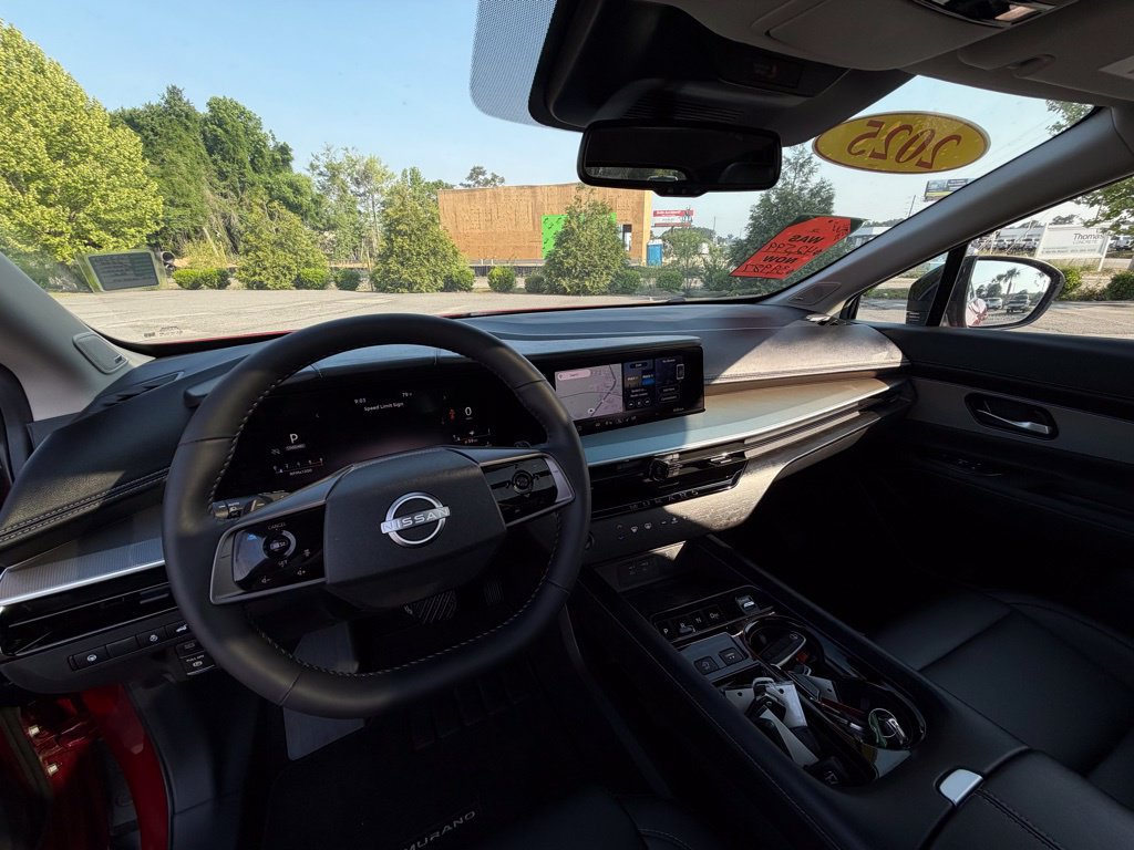Used 2025 Nissan Murano SL AWD/4WD image 19