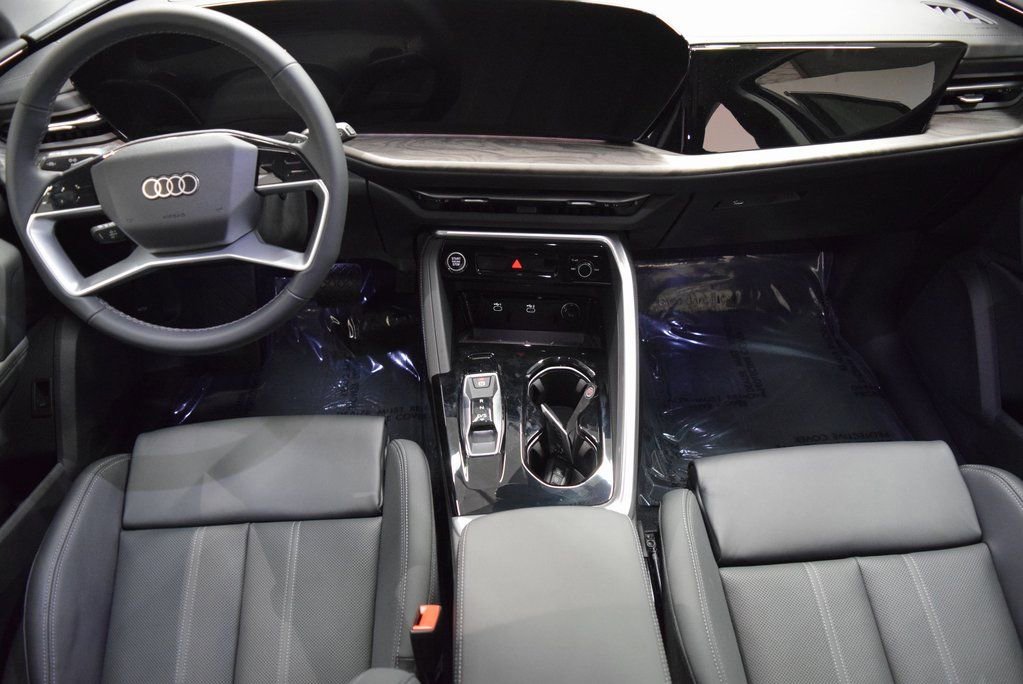 New 2025 Audi Q5 Premium Plus image 8