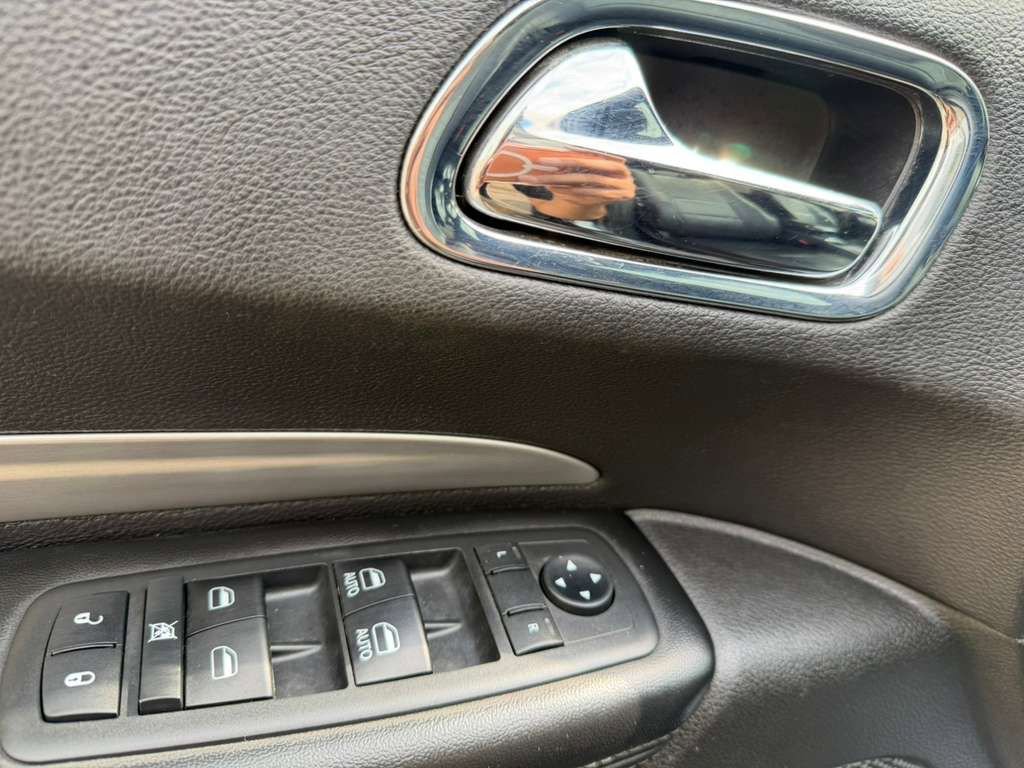 Used 2018 Dodge Durango SXT w/ Quick Order Package 2BB image 11