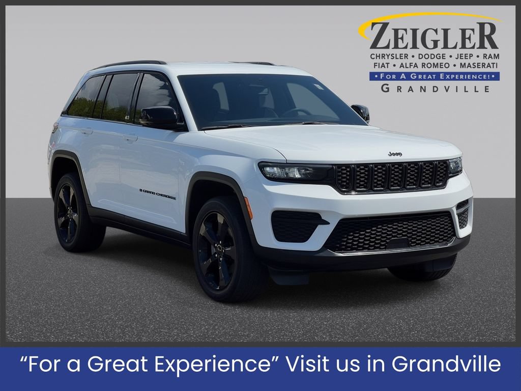 Certified 2022 Jeep Grand Cherokee Altitude