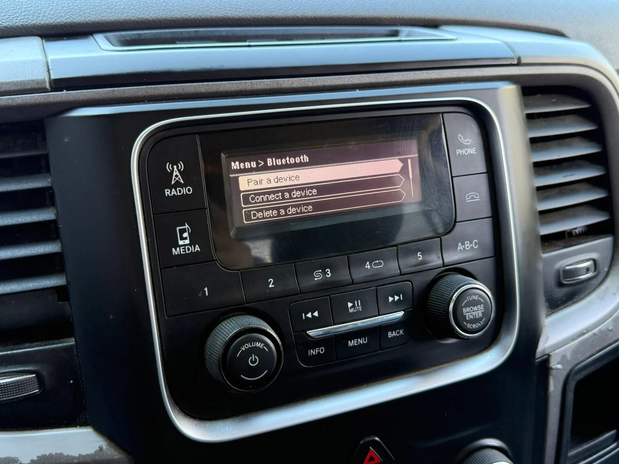 Used 2019 RAM 1500 Tradesman AWD/4WD image 38