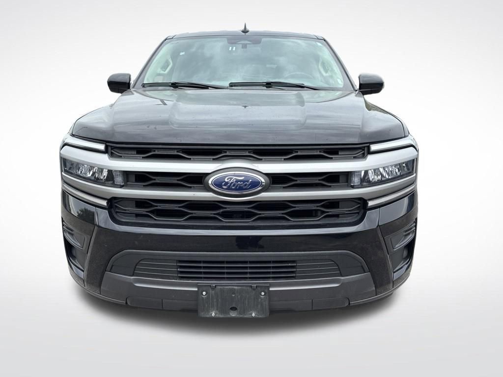 Used 2024 Ford Expedition XLT AWD/4WD image 10