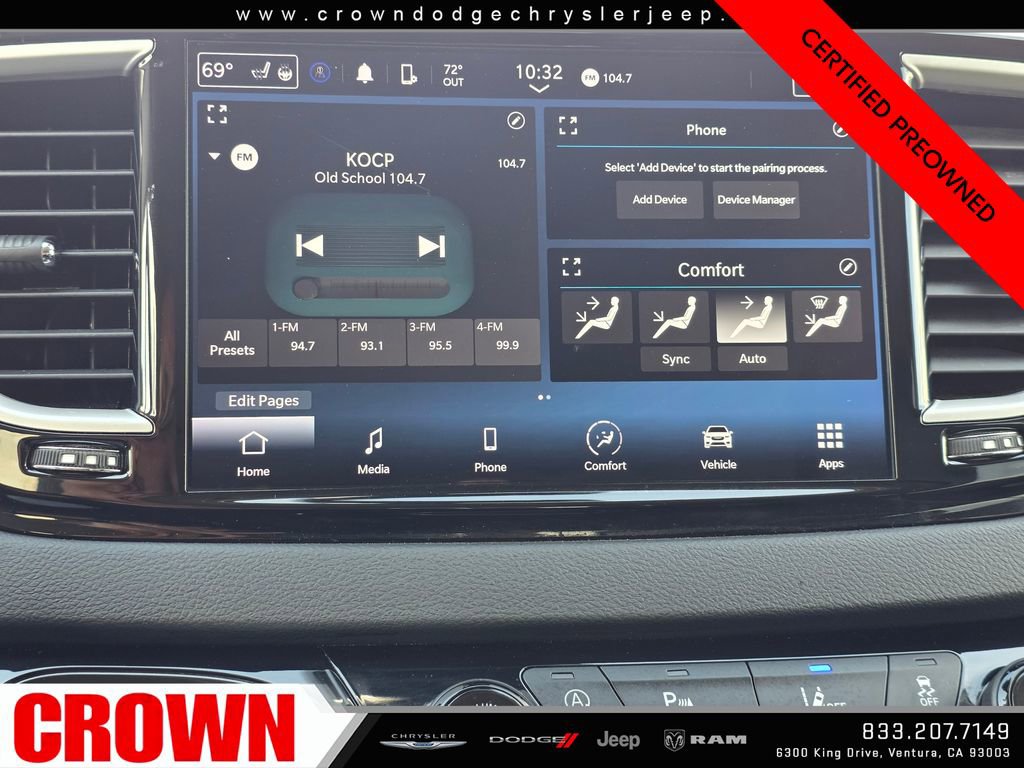 Certified 2023 Chrysler Pacifica Touring-L image 26