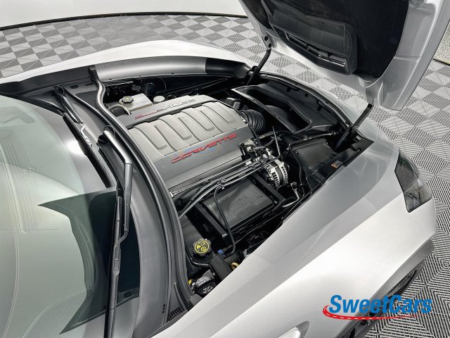 Used 2018 Chevrolet Corvette Grand Sport RWD image 40