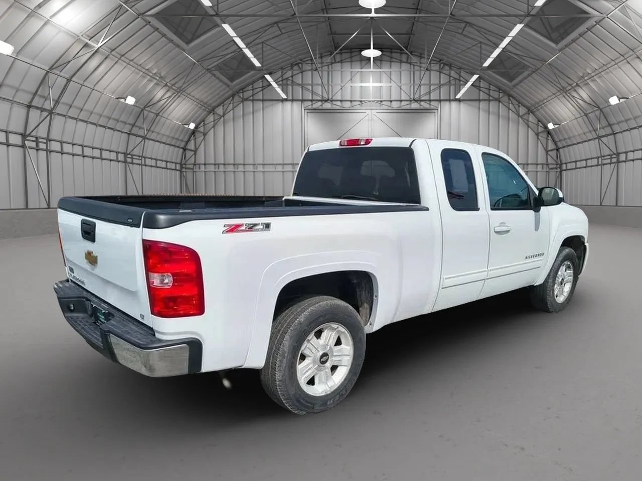 Used 2013 Chevrolet Silverado 1500 LT w/ All-Star Edition AWD/4WD image 3