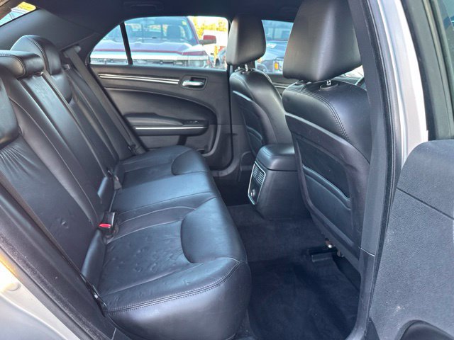 Used 2011 Chrysler 300 Limited RWD image 20