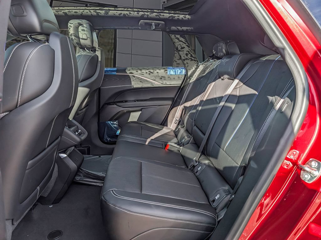 New 2025 Cadillac Lyriq Sport AWD/4WD image 10