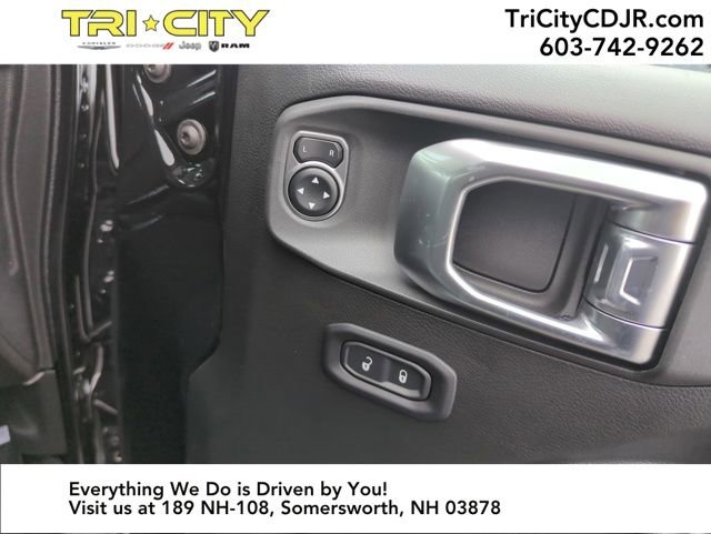 New 2026 Jeep Wrangler Unlimited Sport image 11