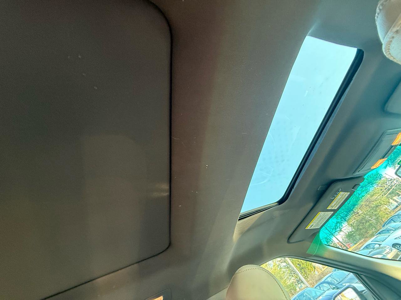 Used 2013 Ford Explorer Limited image 25