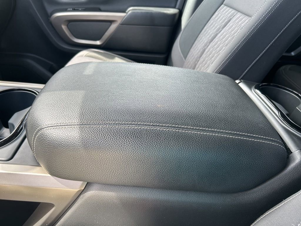 Certified 2024 Nissan Titan SV w/ SV Bronze Edition Package image 37