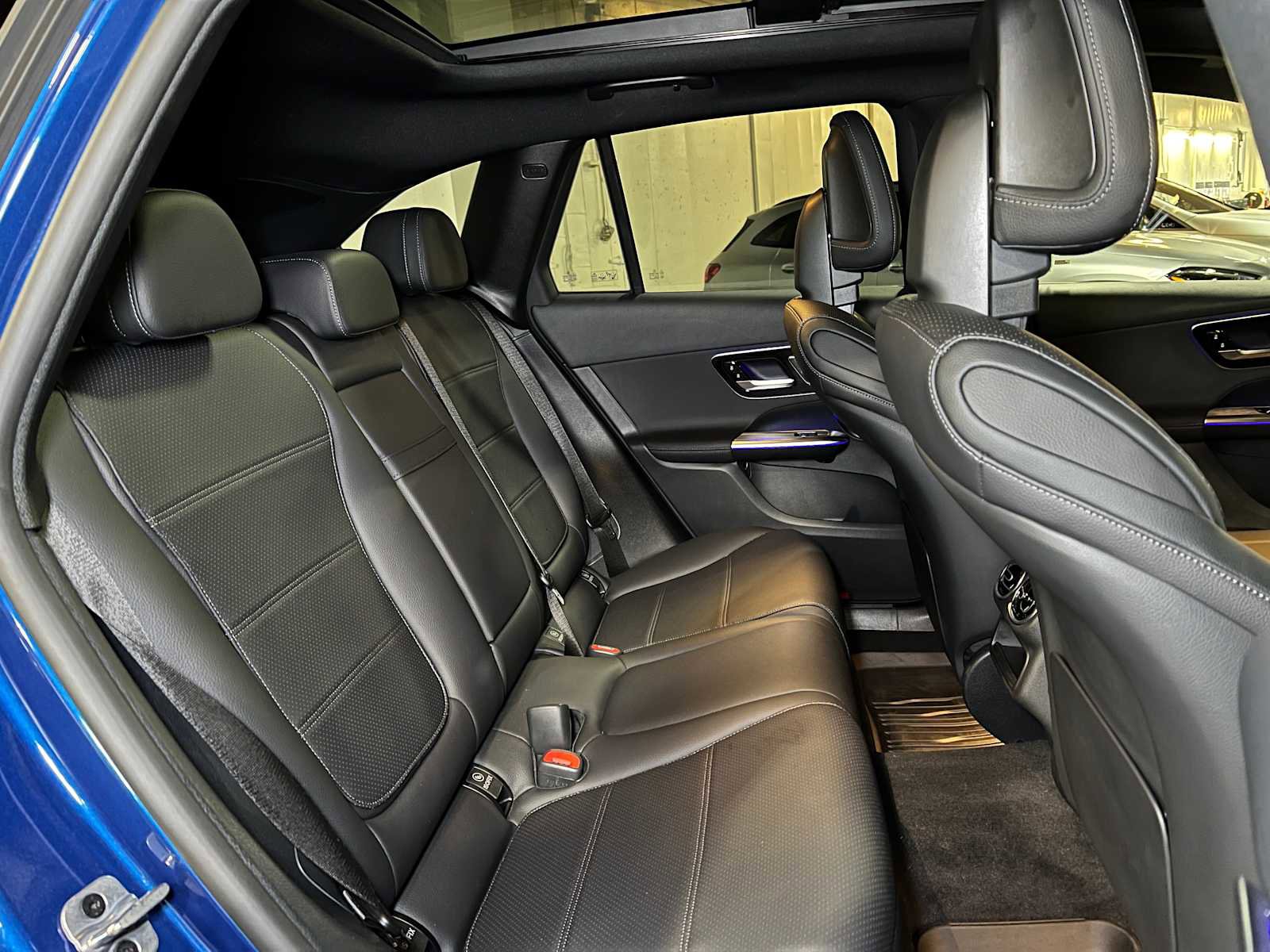 Certified 2025 Mercedes-Benz GLC 300 4MATIC image 15