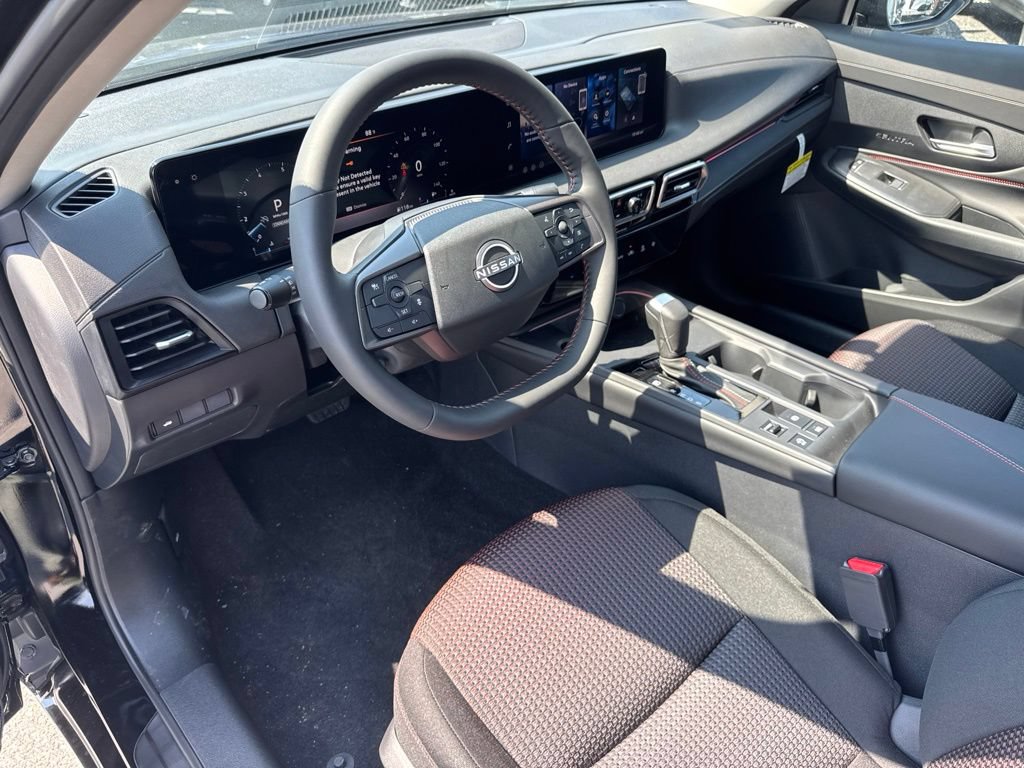 New 2026 Nissan Sentra SR w/ Floor Mat Package FWD image 10