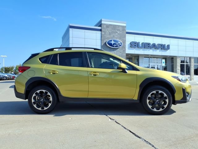 Used 2023 Subaru Crosstrek 2.0i Premium AWD/4WD image 4