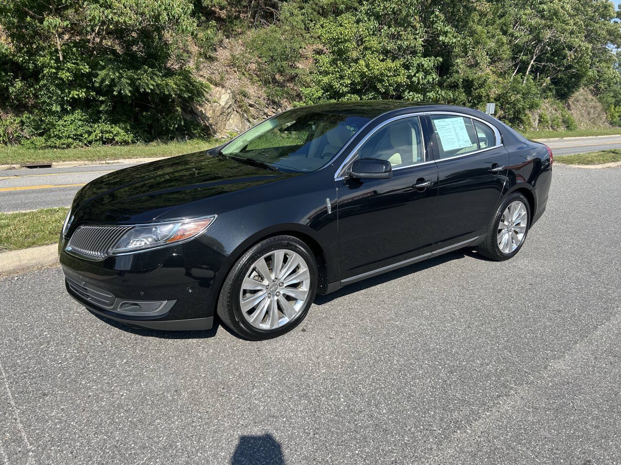 Used 2013 Lincoln MKS AWD image 2