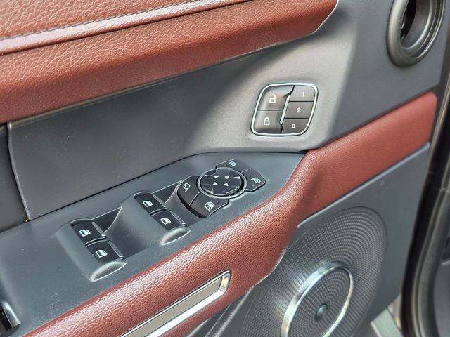 Used 2024 Ford Expedition Limited image 27