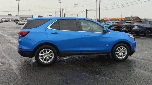 Used 2024 Chevrolet Equinox LT w/ LPO, Floor Liner Package image 9