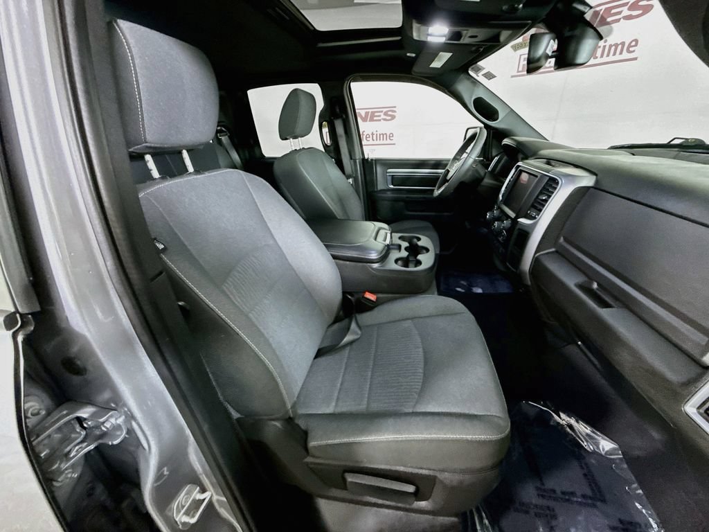 Used 2022 RAM 1500 Warlock w/ Electronics Group AWD/4WD image 32