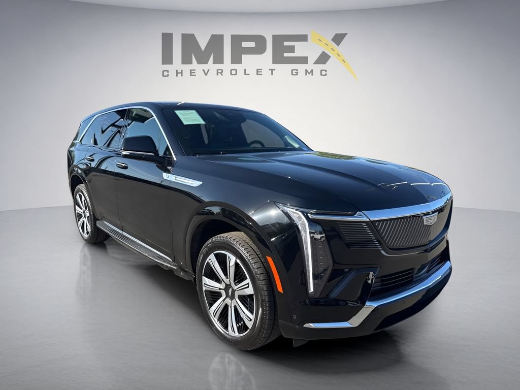 Used 2025 Cadillac Escalade IQ Luxury 2 w/ LPO, Premium Carpet Package AWD/4WD image 7