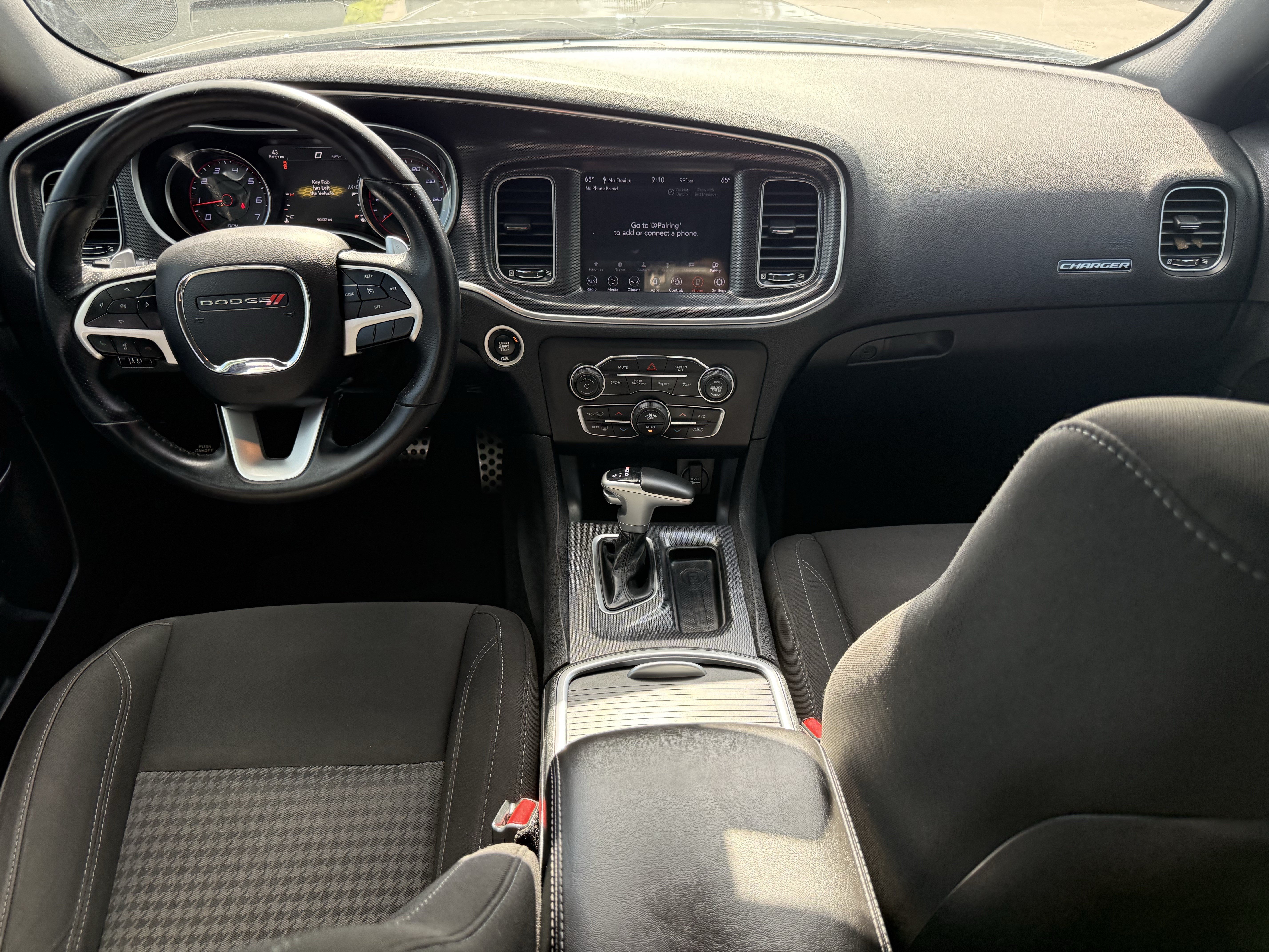 Used 2018 Dodge Charger SXT Plus RWD image 13