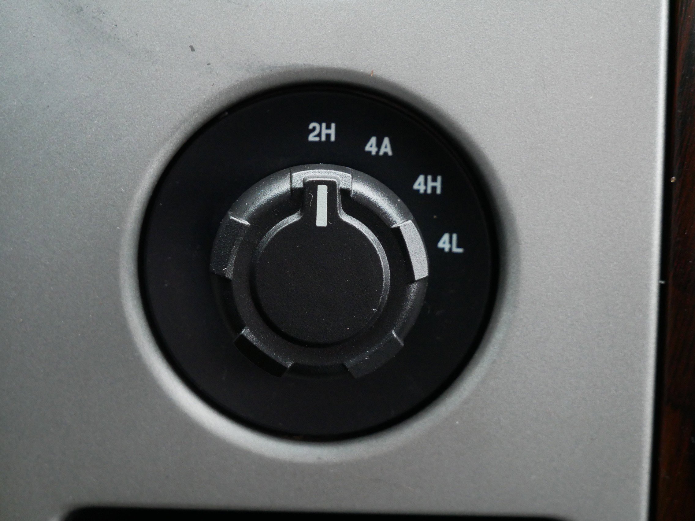 Used 2012 Ford F150 Lariat w/ Lariat Chrome Pkg image 20