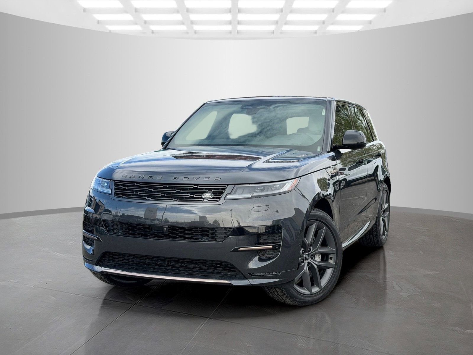 Used 2025 Land Rover Range Rover Sport Dynamic SE