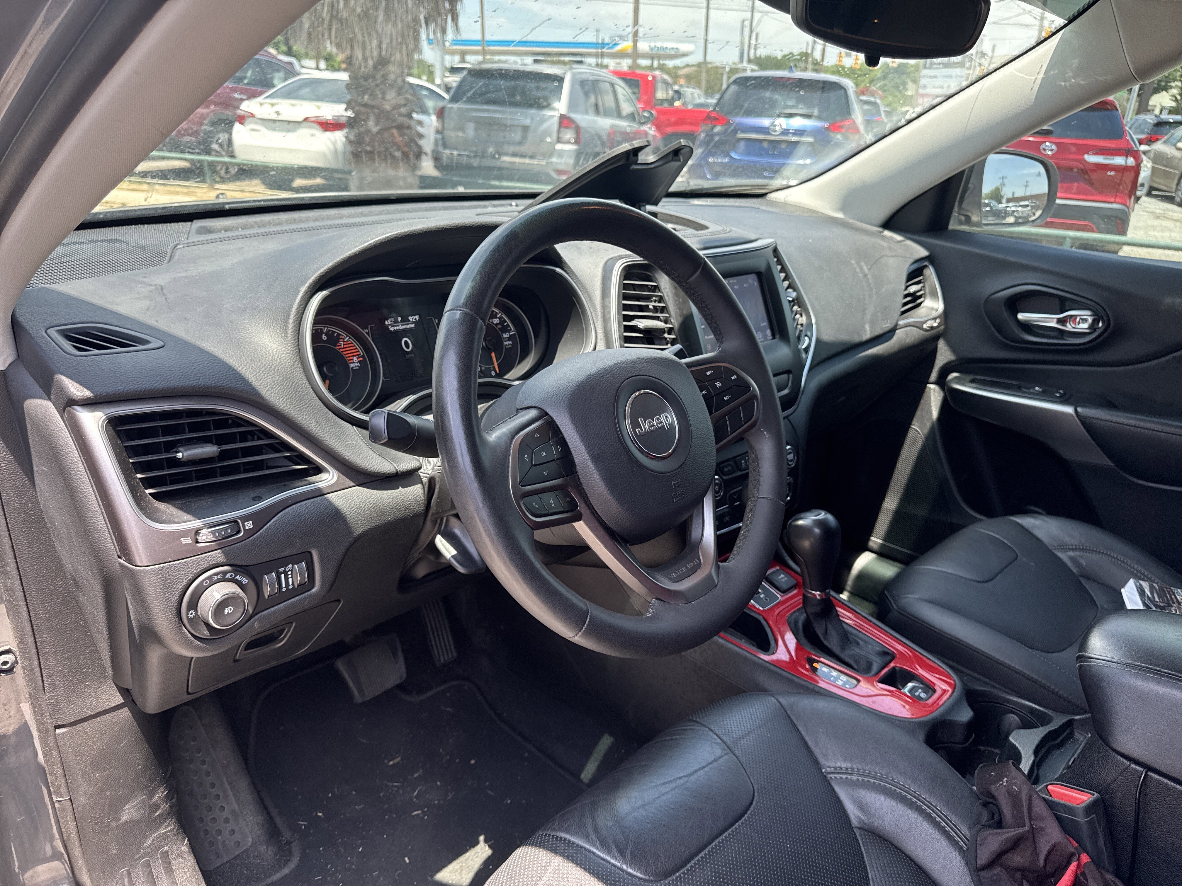 Used 2021 Jeep Cherokee Latitude Lux w/ Sun & Sound Group FWD image 10