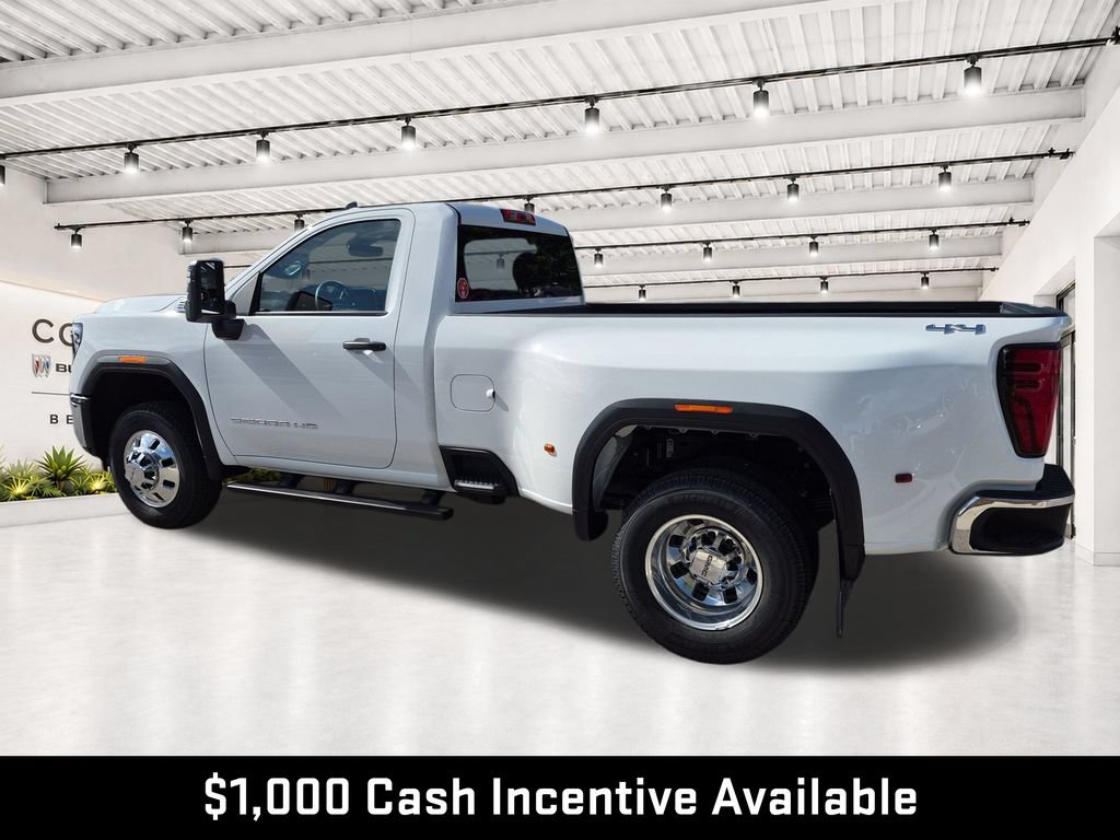 New 2026 GMC Sierra 3500 Pro AWD/4WD image 8