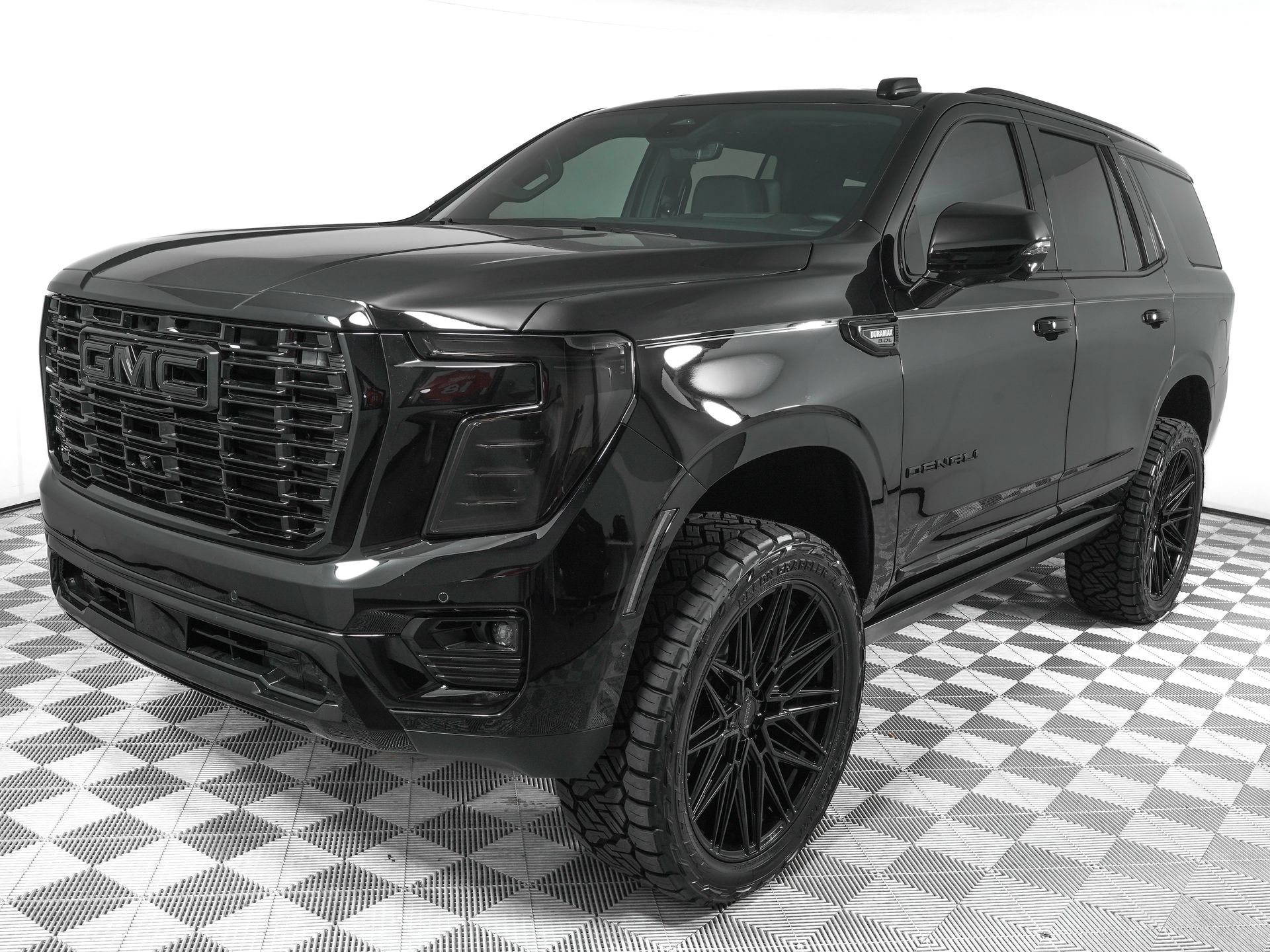 Used 2026 GMC Yukon Denali w/ Denali Reserve Package AWD/4WD image 8