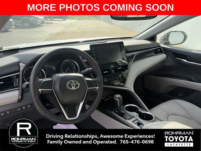 Used 2024 Toyota Camry XLE w/ Cold Weather Package AWD/4WD image 10